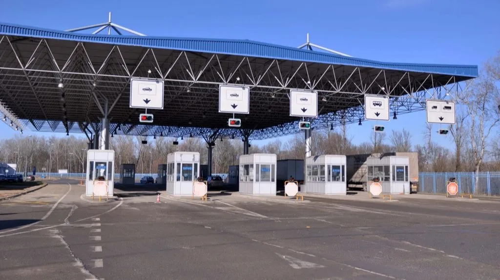 Vozači iz BiH lakše će putovati kroz Srbiju, od četvrtka jedna TAG kartica
