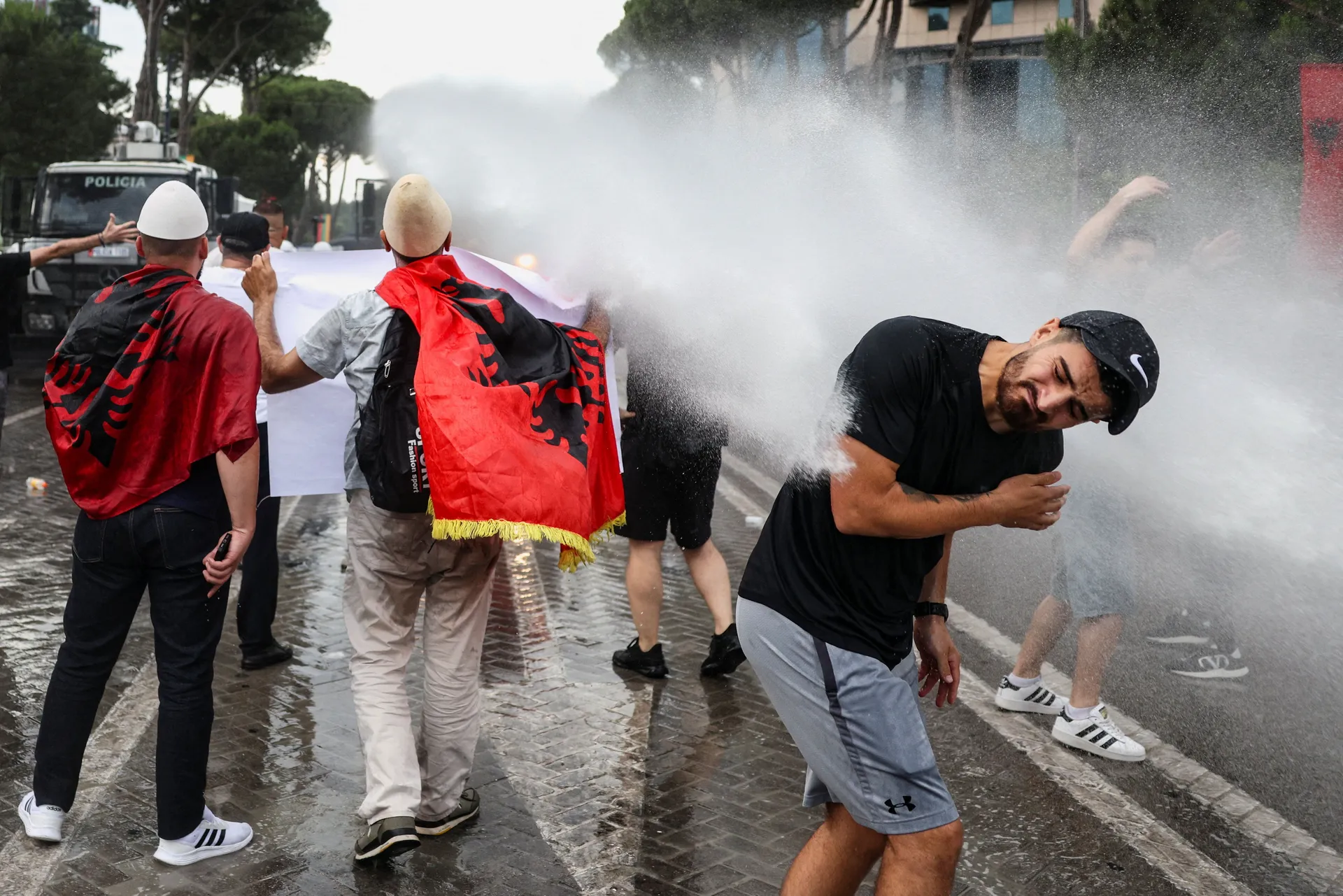 Protesti protiv luksuznog projekta Trumpovog zeta u Albaniji 