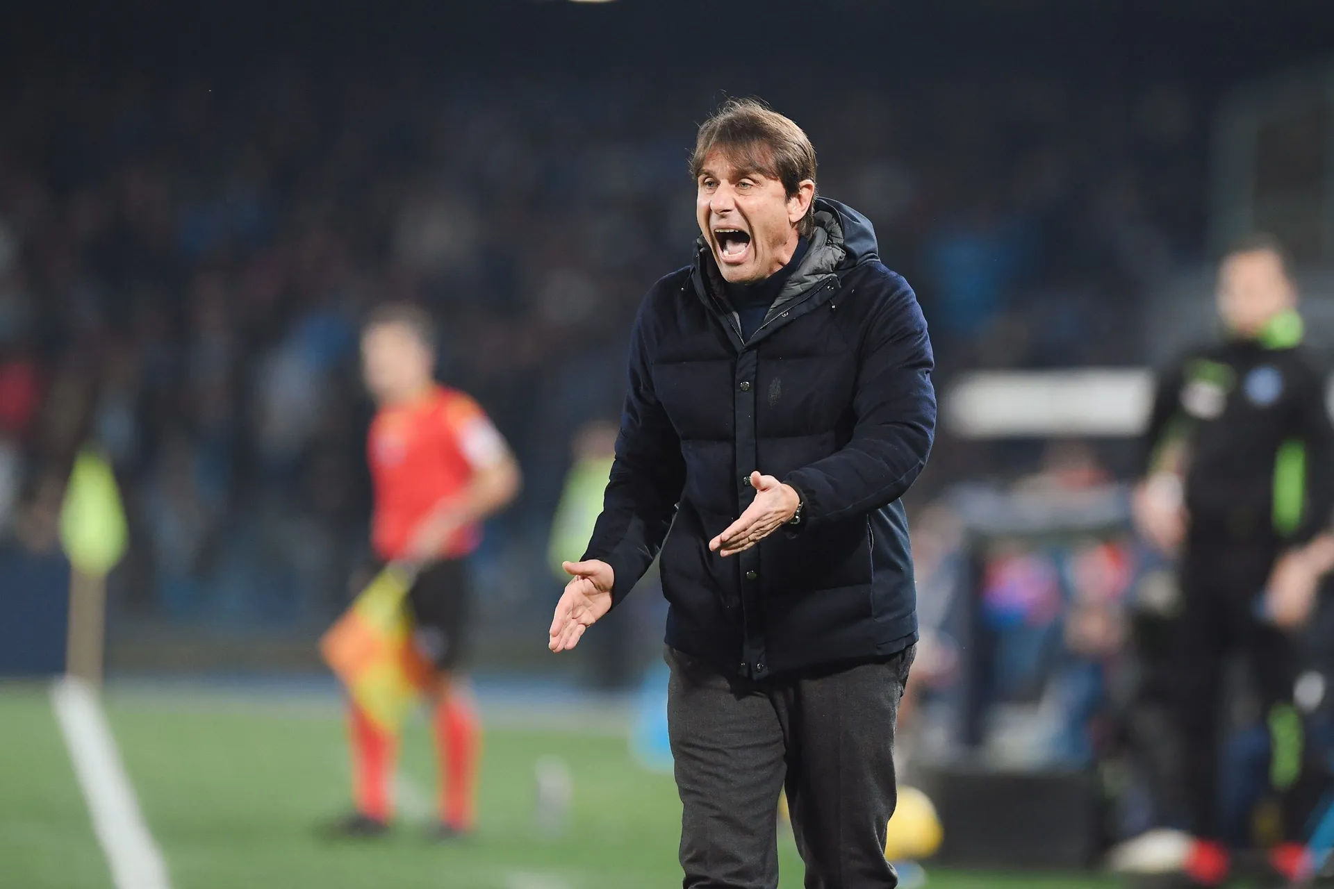Antonio Conte zvanično više nije trener Napolija iako mu ugovor još nije istekao