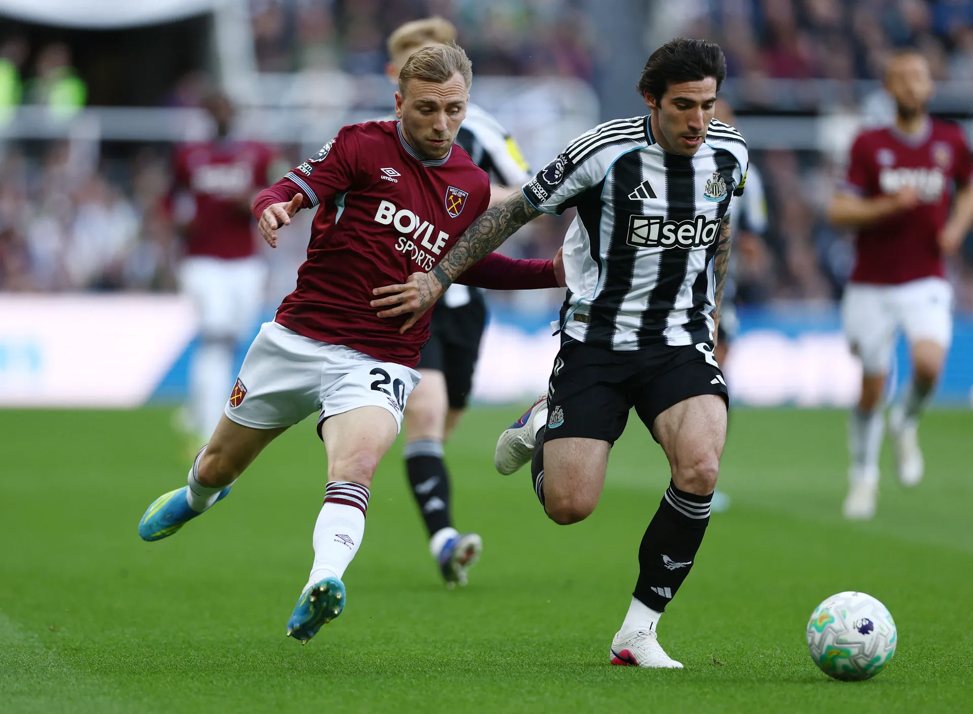 Manchester United želi Tonalija, Newcastle traži čak 115 miliona eura