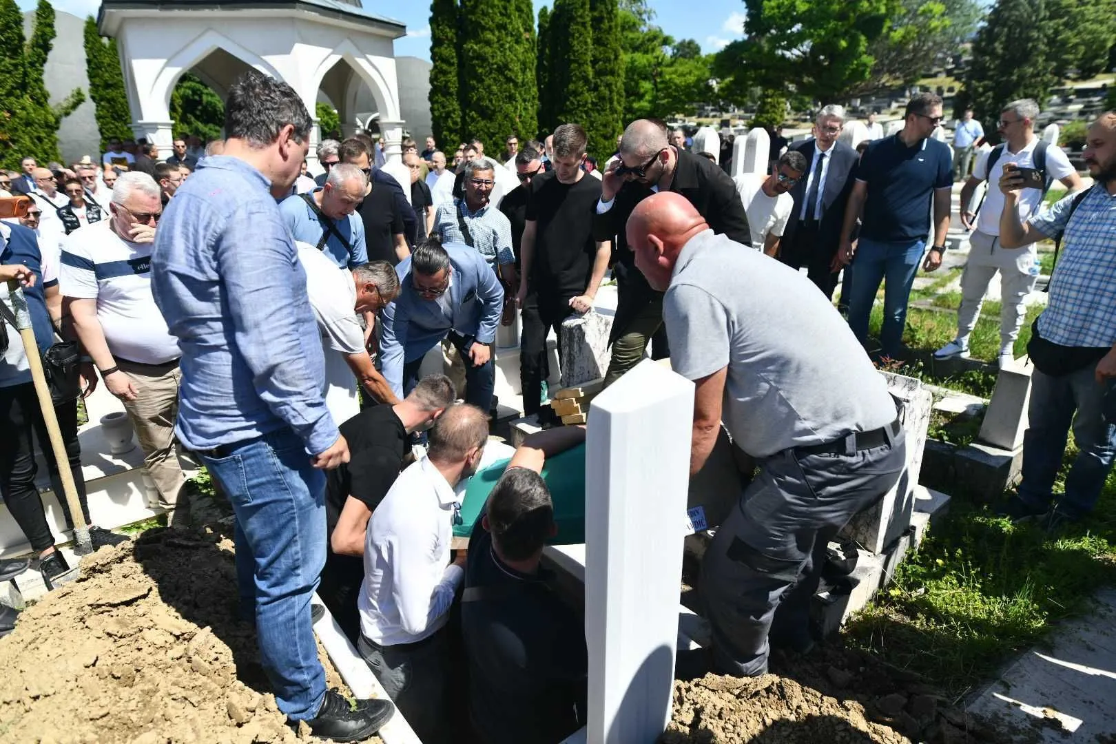 Dženaza Edinu Avdiću