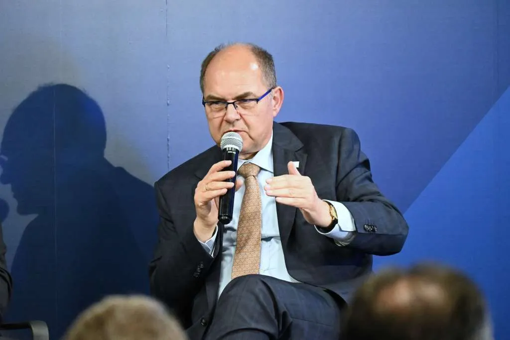 Christian Schmidt: Žalosno je što institucije BiH ne slušaju želju građana za ulaskom u EU