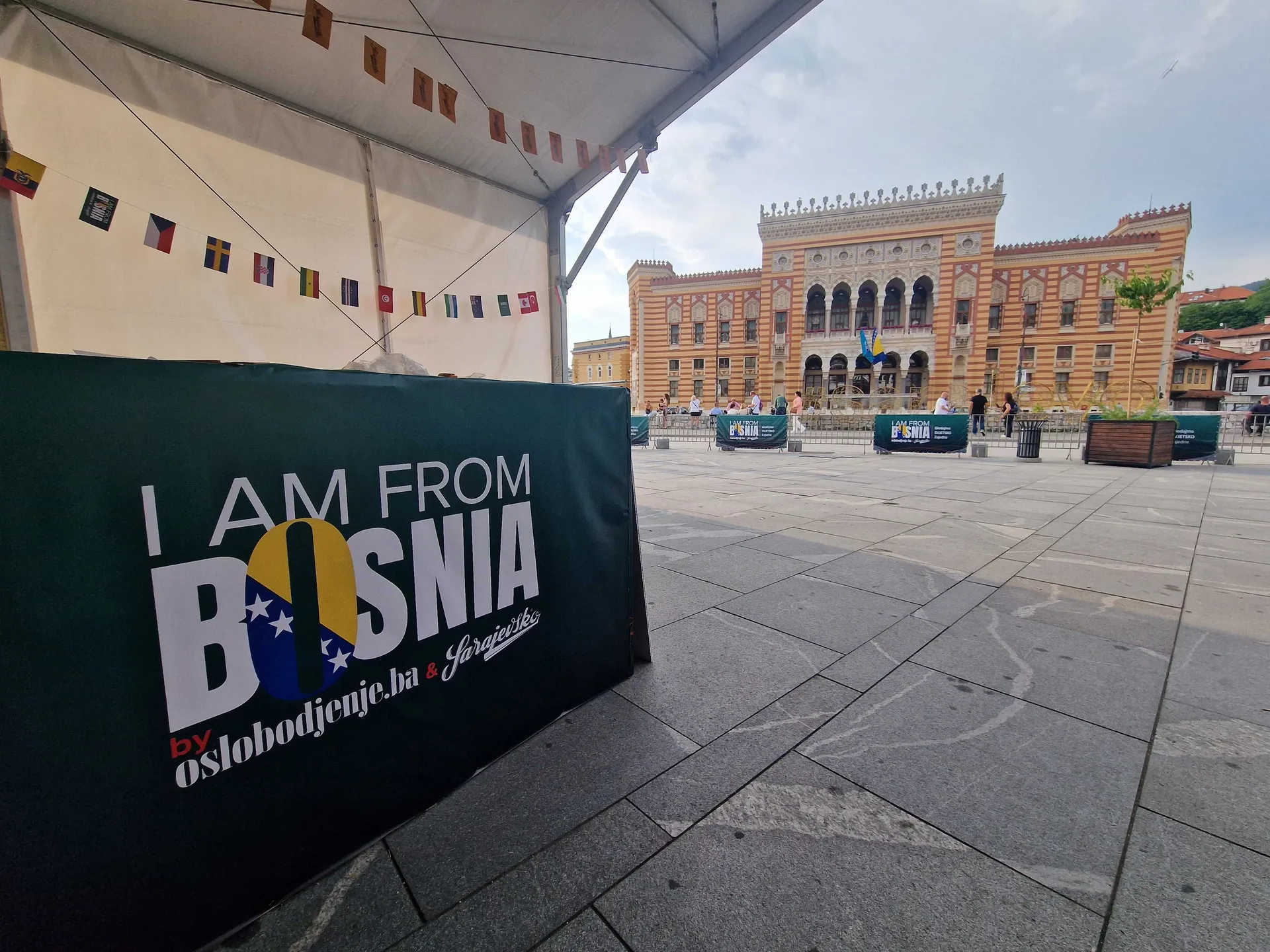 (Video i Foto) Sarajevo i Zenica dobijaju zvanične fan zone "I am from Bosnia"