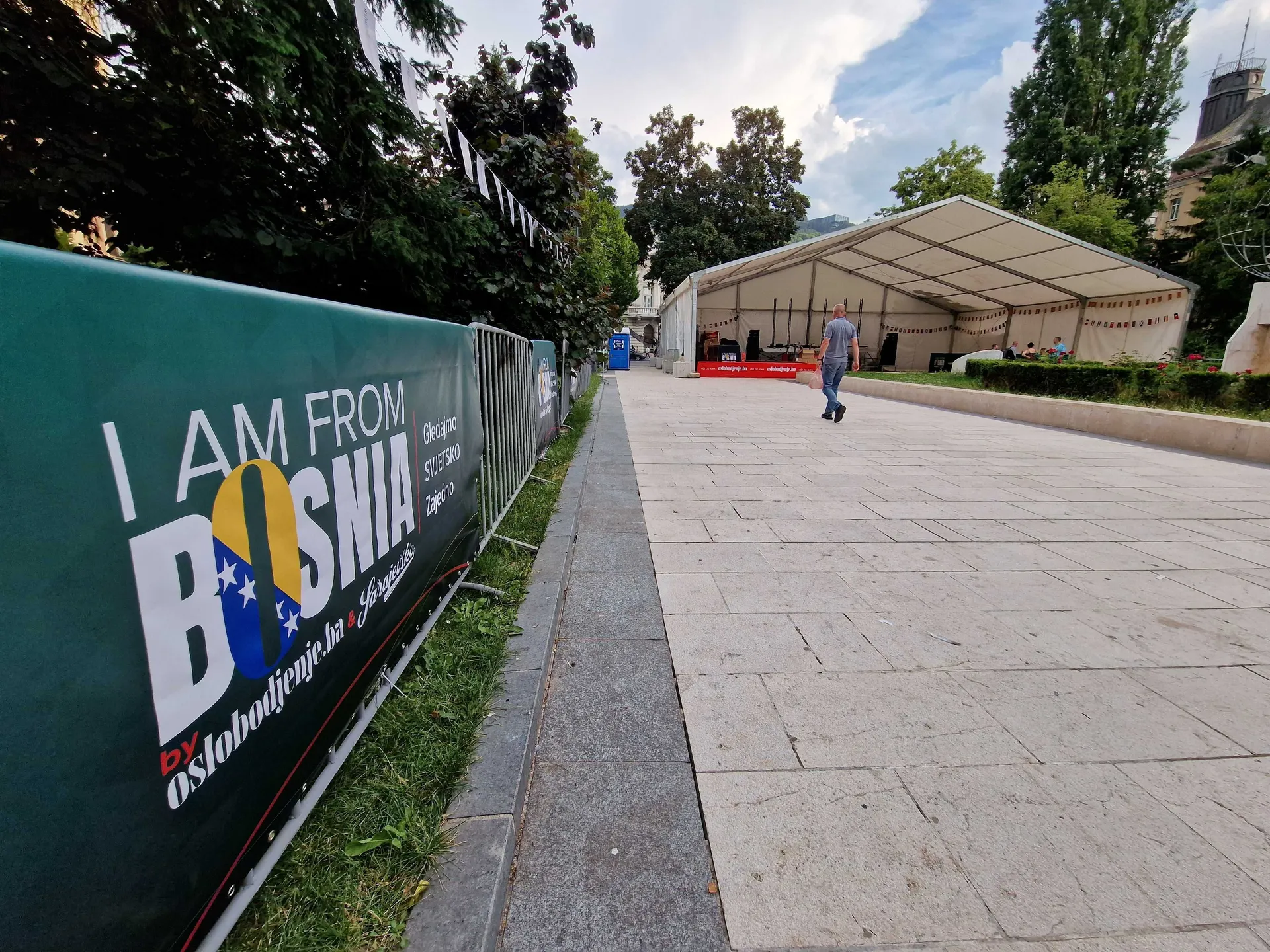 U Starom Gradu dvije zvanične fan zone: na Trgu oslobođenja - Alija Izetbegović i Trgu kod Vijećnice