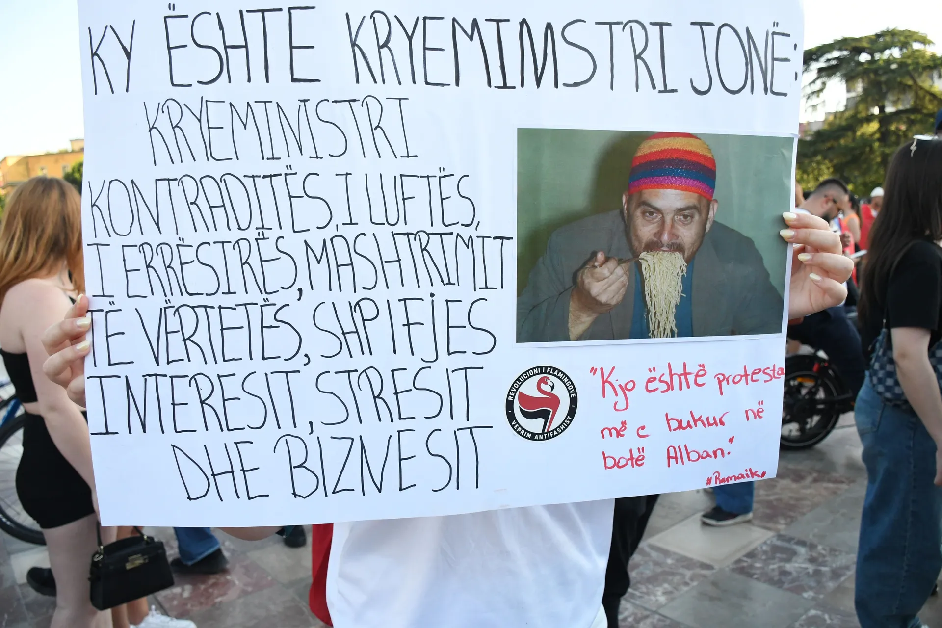 Albanija na nogama, hiljade demonstranata traži Raminu ostavku - slika 4