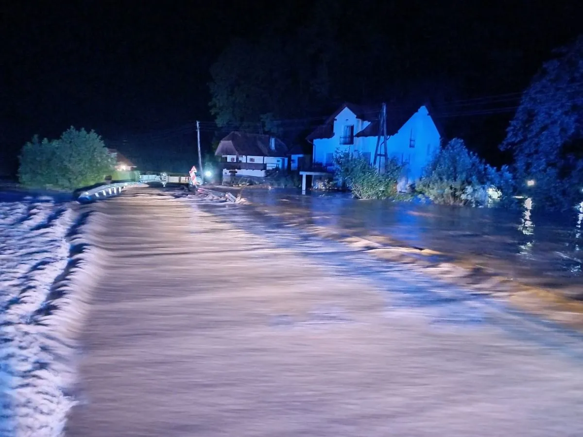 (Video) Pogledajte silovito nevrijeme koje je pogodilo Sloveniju, kreće se ka BiH