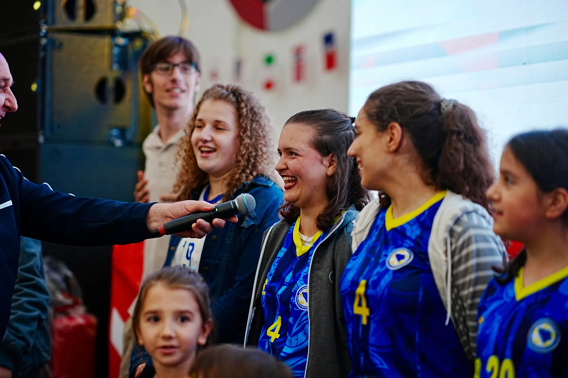 Otvorena zvanična fan zona "I am from Bosnia" na Trgu Alije Izetbegovića