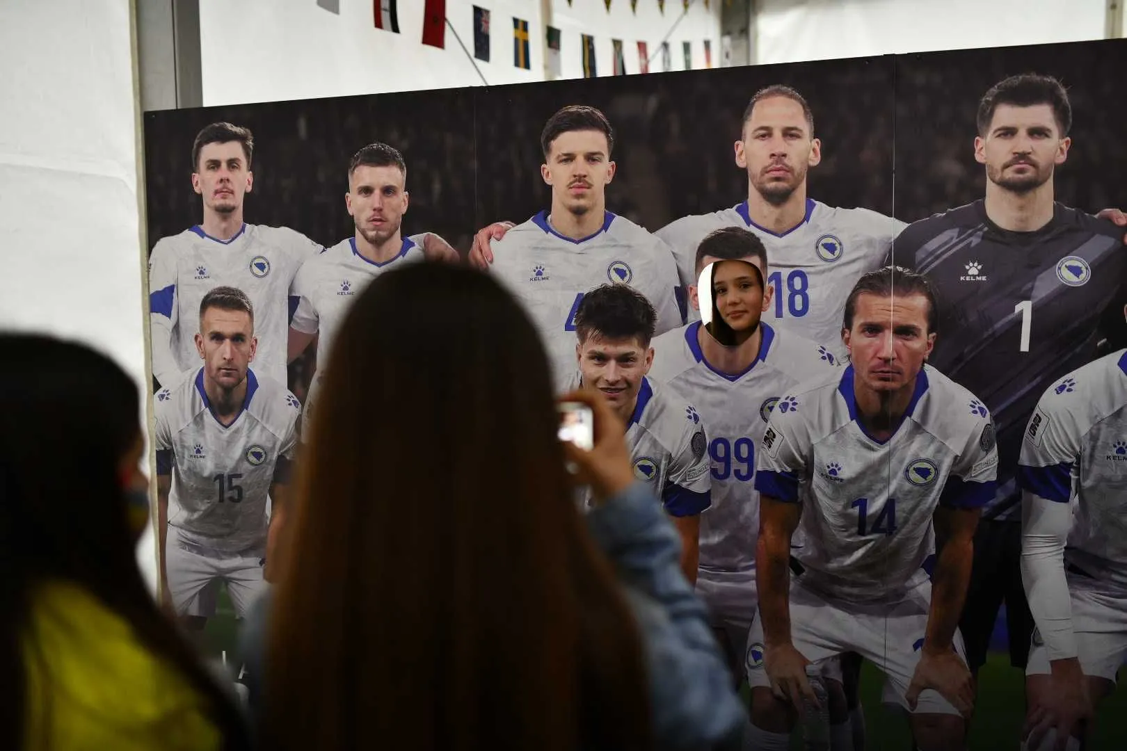 Otvaranje zvanične fan zone "I am from Bosnia" prekoputa Vijećnice