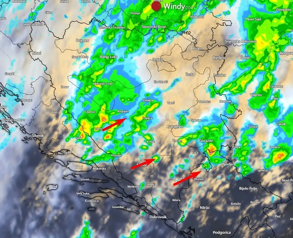 Nevrijeme već hara BiH, a meteorolozi upozoravaju na led, grmljavinu i obilne pljuskove