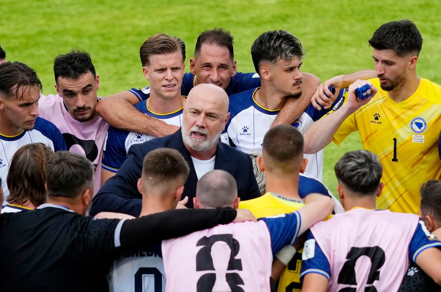 Jasne poruke bh. navijača: Mahmića staviti od prve minute protiv Katara