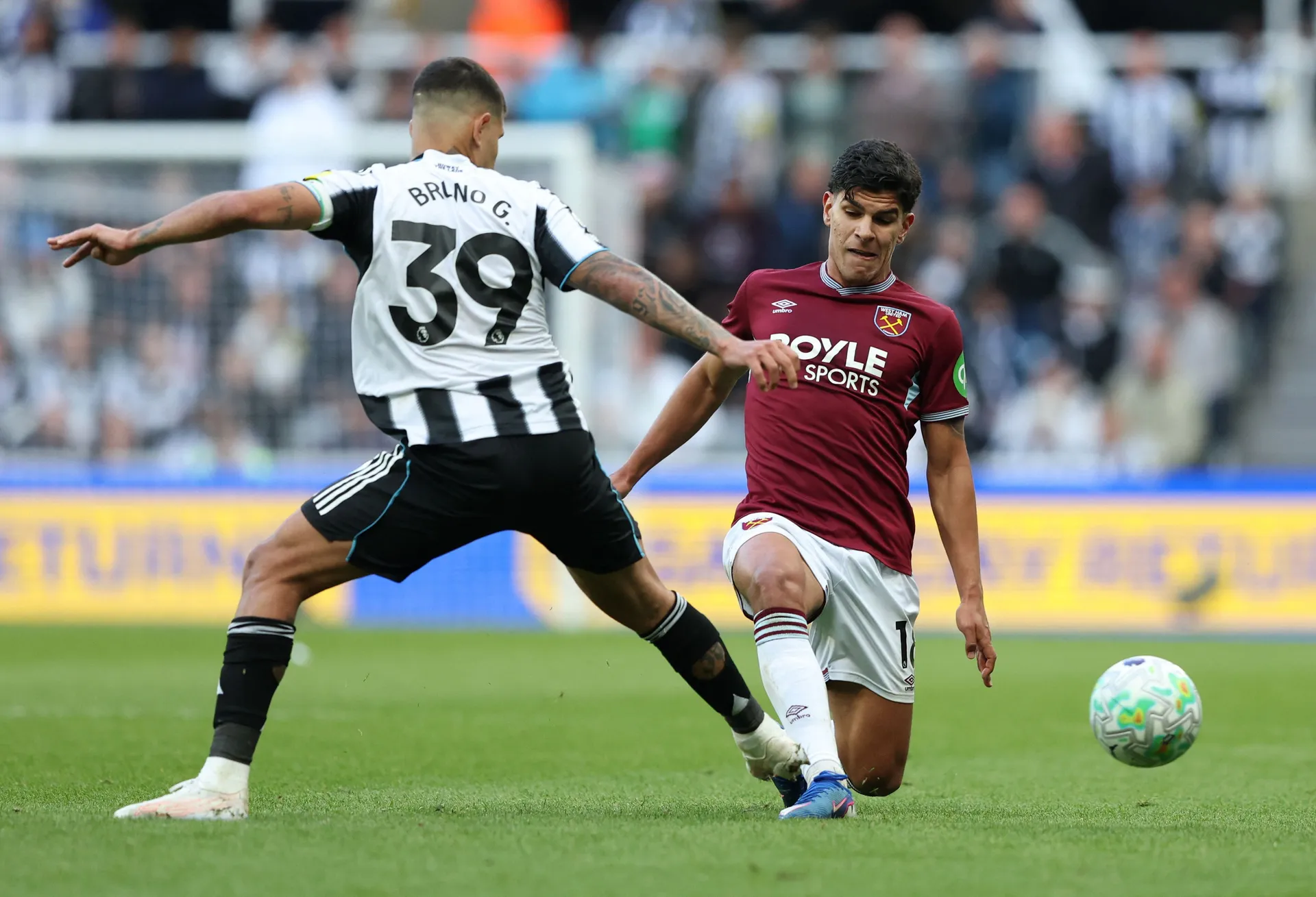Manchester United preuzeo prednost u borbi za veznjaka West Hama