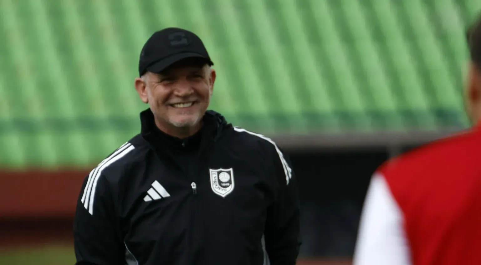 (FOTO/VIDEO) Fudbaleri Sarajeva po teškom vremenu odradili trening, pridružio se i Ljajić