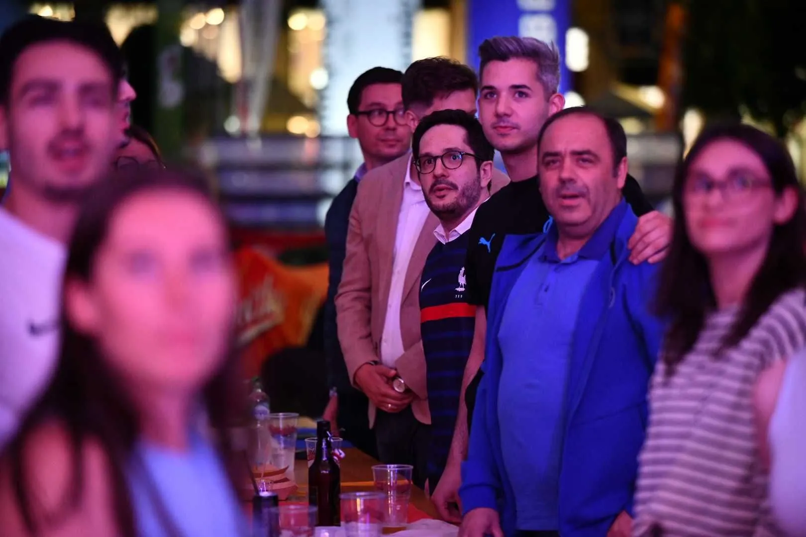 Navijač gledaju utakmicu Francuska - Senegal u fan zoni "I am from Bosnia"