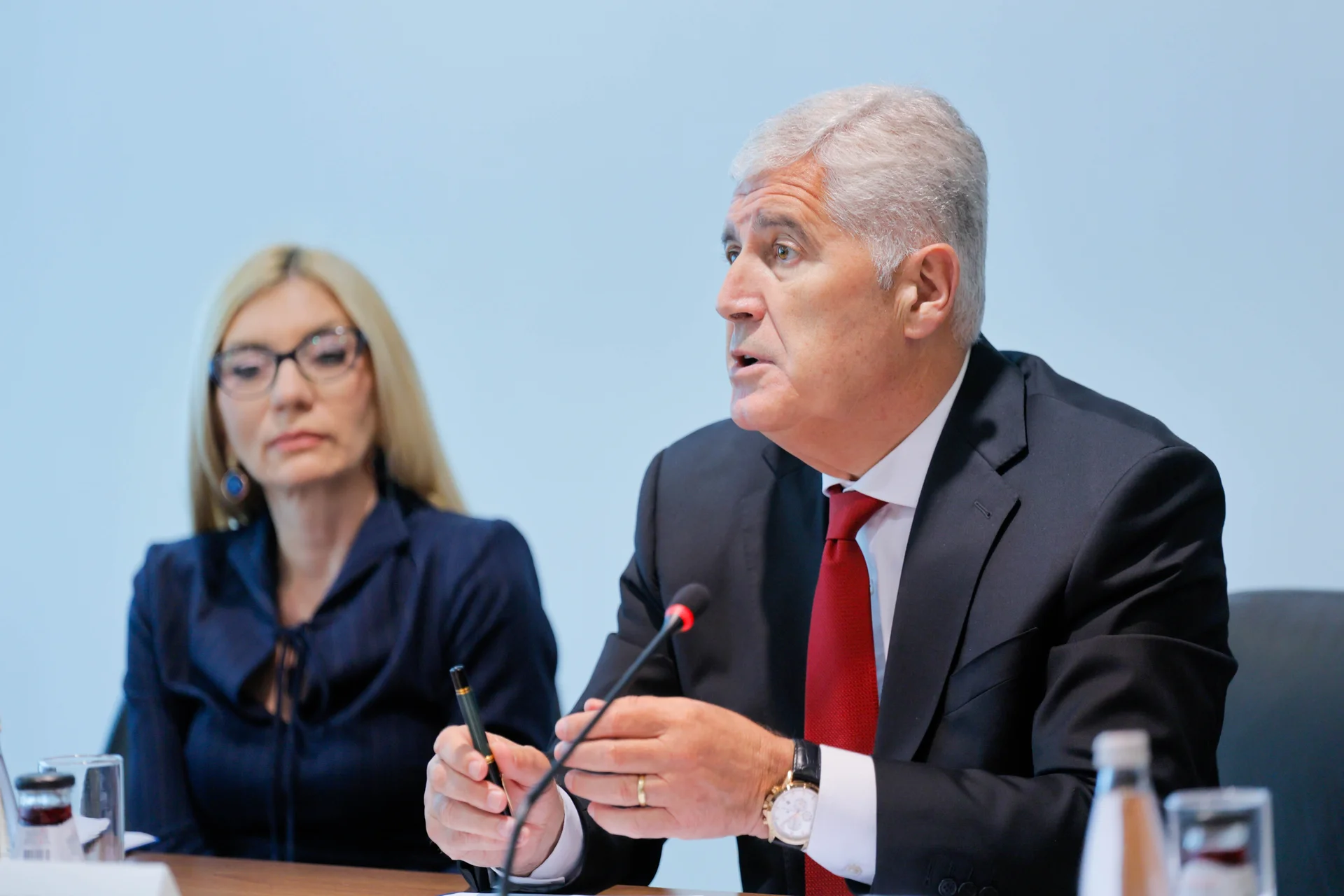 Čović obećao da će Dom naroda proraditi