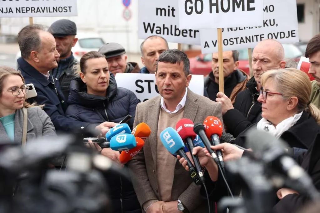 U NSRS nestalo struje u trenutku kada je Vukanović optužio vlast za propast ERS