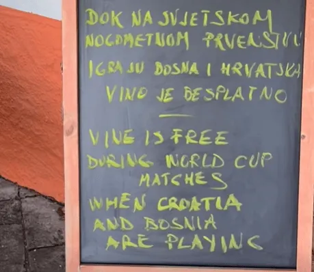 (VIDEO) Bar na Pelješcu nudi besplatno vino dok se na SP-u takmiče BiH i Hrvatska