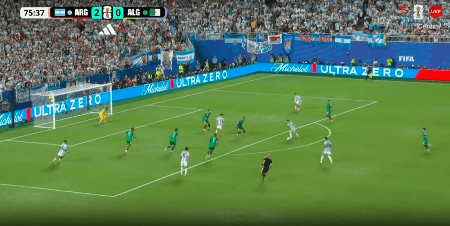 (VIDEO) Nevjerovatno izdanje Argentinca: Pogledajte šta je Messi uradio Alžircima 
