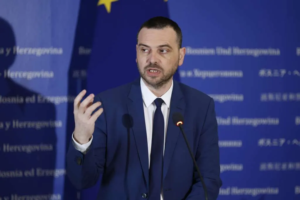 Magazinović optužio dio Hrvatskog sabora za političku agresiju na BiH