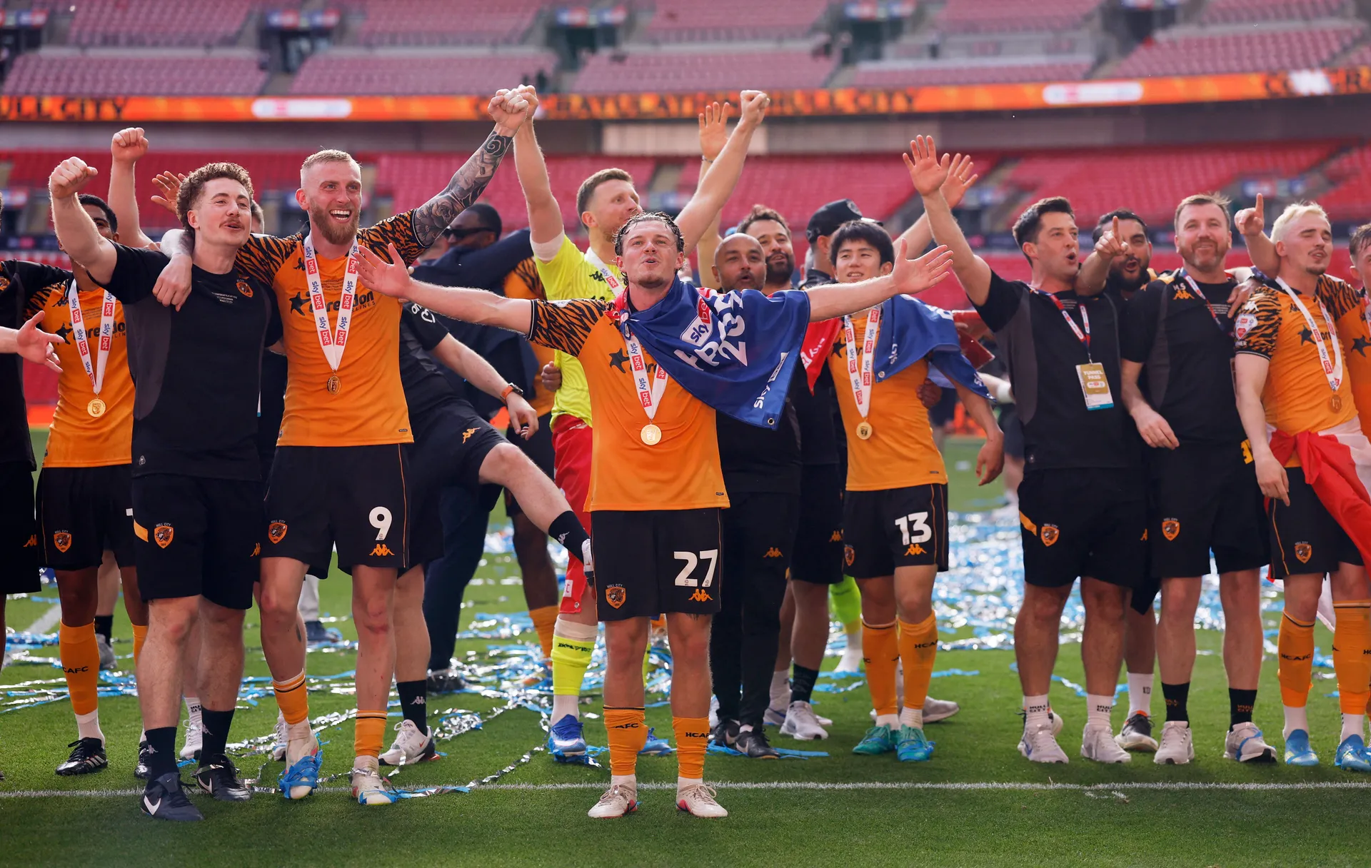 Soccer Football - Championship - Play Off - Final - Hull City v Middlesbrough - Wembley Stadium, London, Britain - May 23, 2026 Hull City's Regan Slater, Oliver McBurnie and teammates celebrate winning the Championship Playoff Final Action Images via Reut