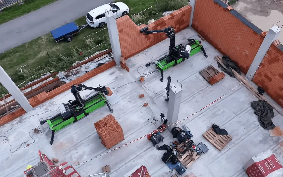 Robot-zidar stigao u region, jedan može zamijeniti i šest radnika, uskoro u komšiluku