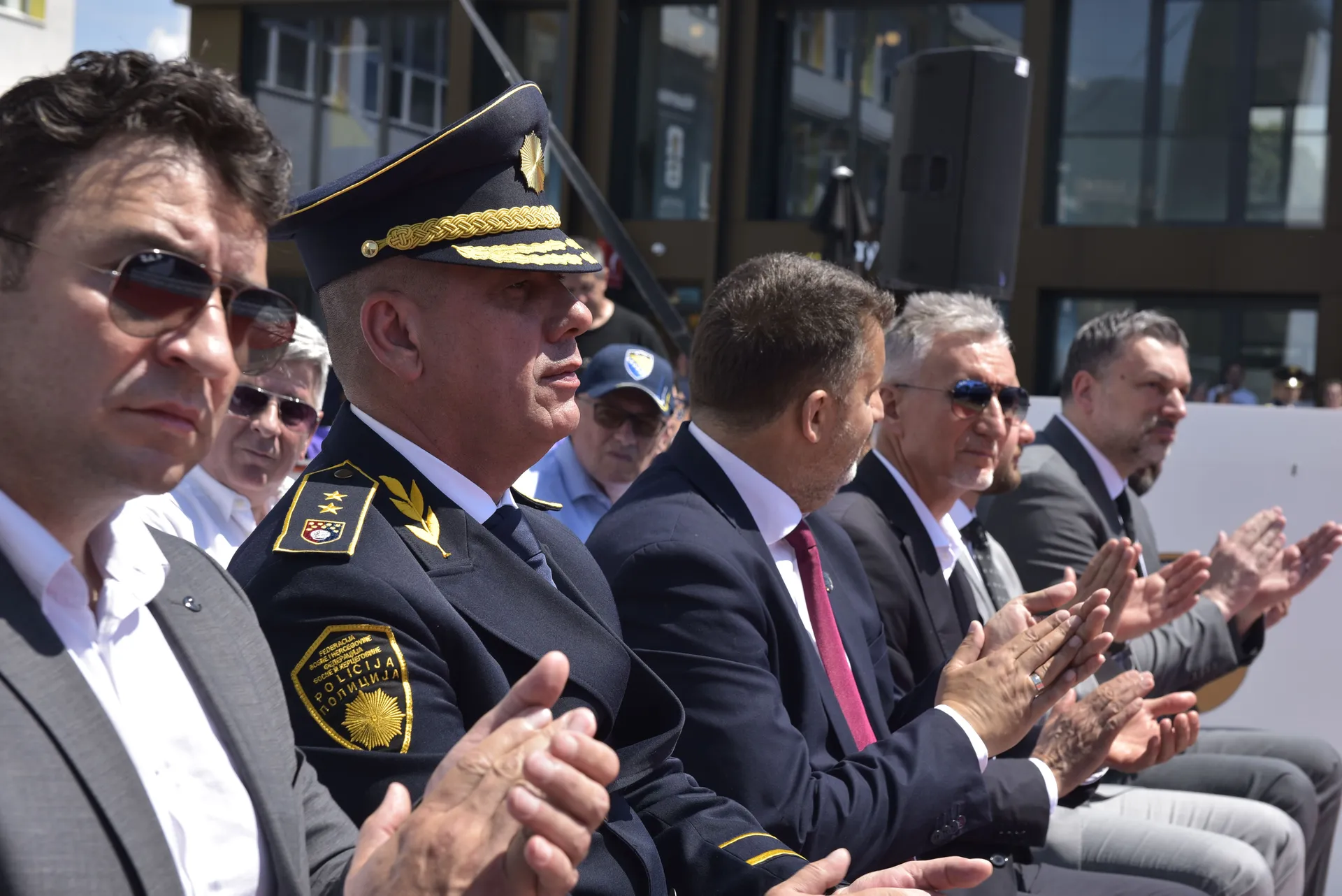Sarajevo dobija 96 novih policajaca