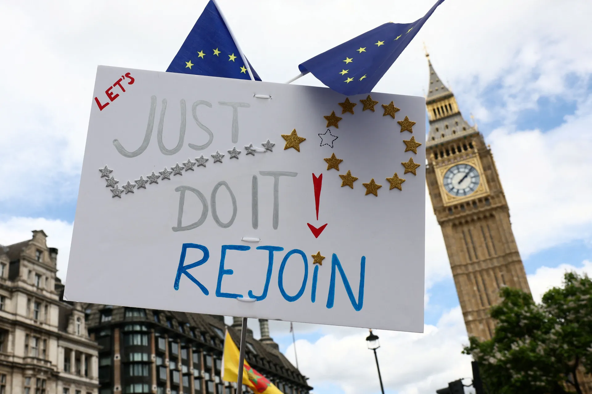Deset godina nakon Brexita: Sporovi i dalje koče pomirenje Londona i Brisela