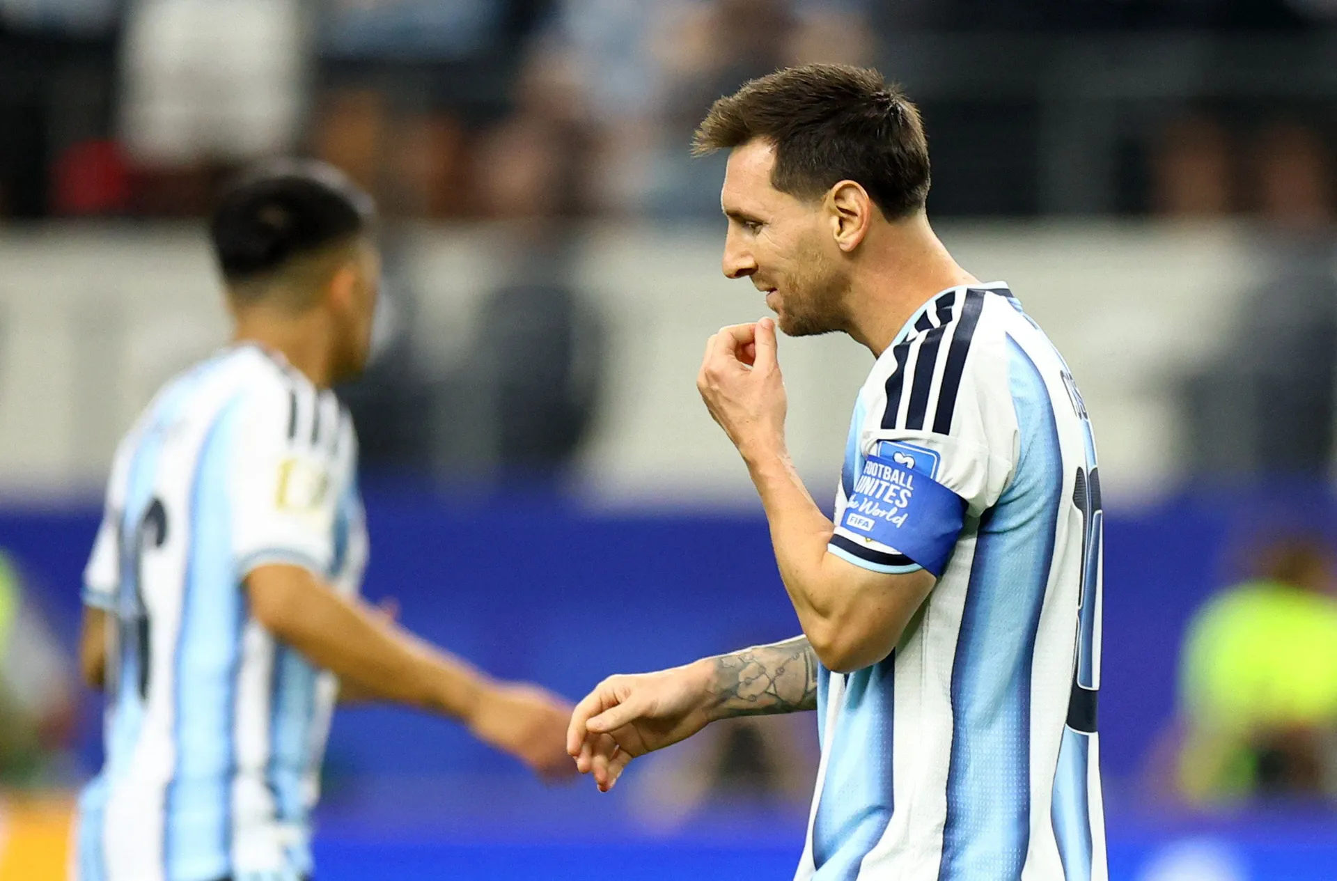 (VIDEO) Nakon dugog vijećanja Argentinci dobili penal, Messi promašio sa bijele tačke