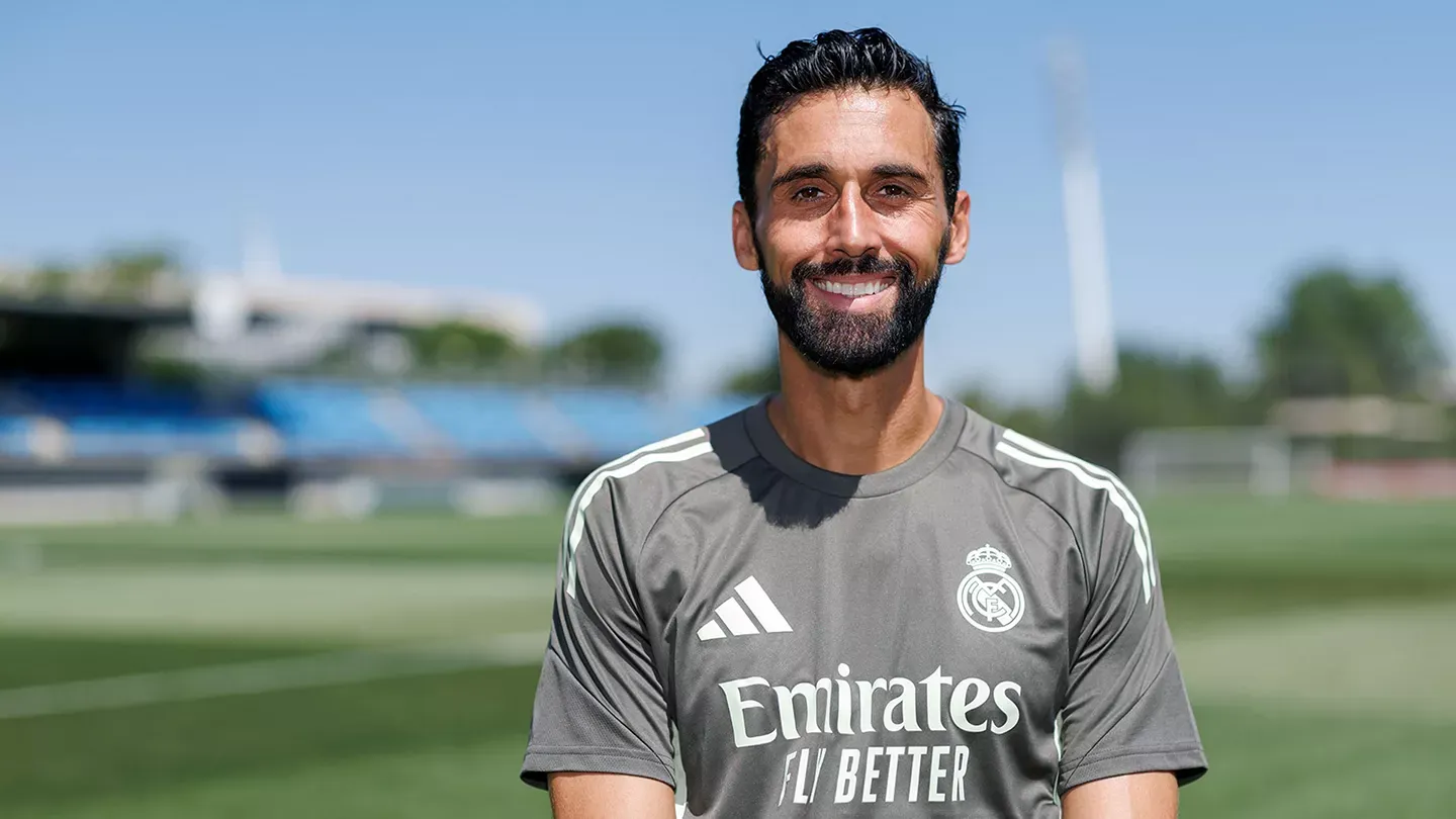 Arbeloa pred klupom Fulhama, Real će pratiti njegov razvoj u Londonu