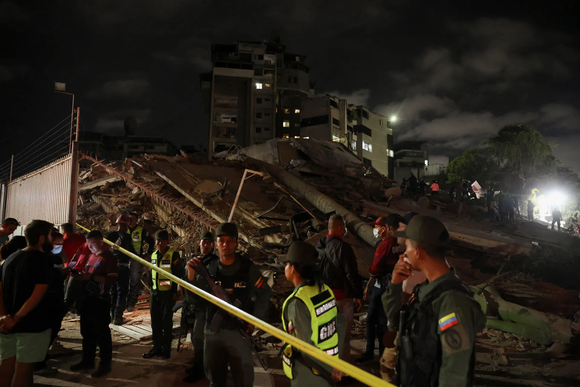 (FOTO i VIDEO) Dva razorna zemljotresa pogodila Venezuelu, strahuje se da ima puno mrtvih