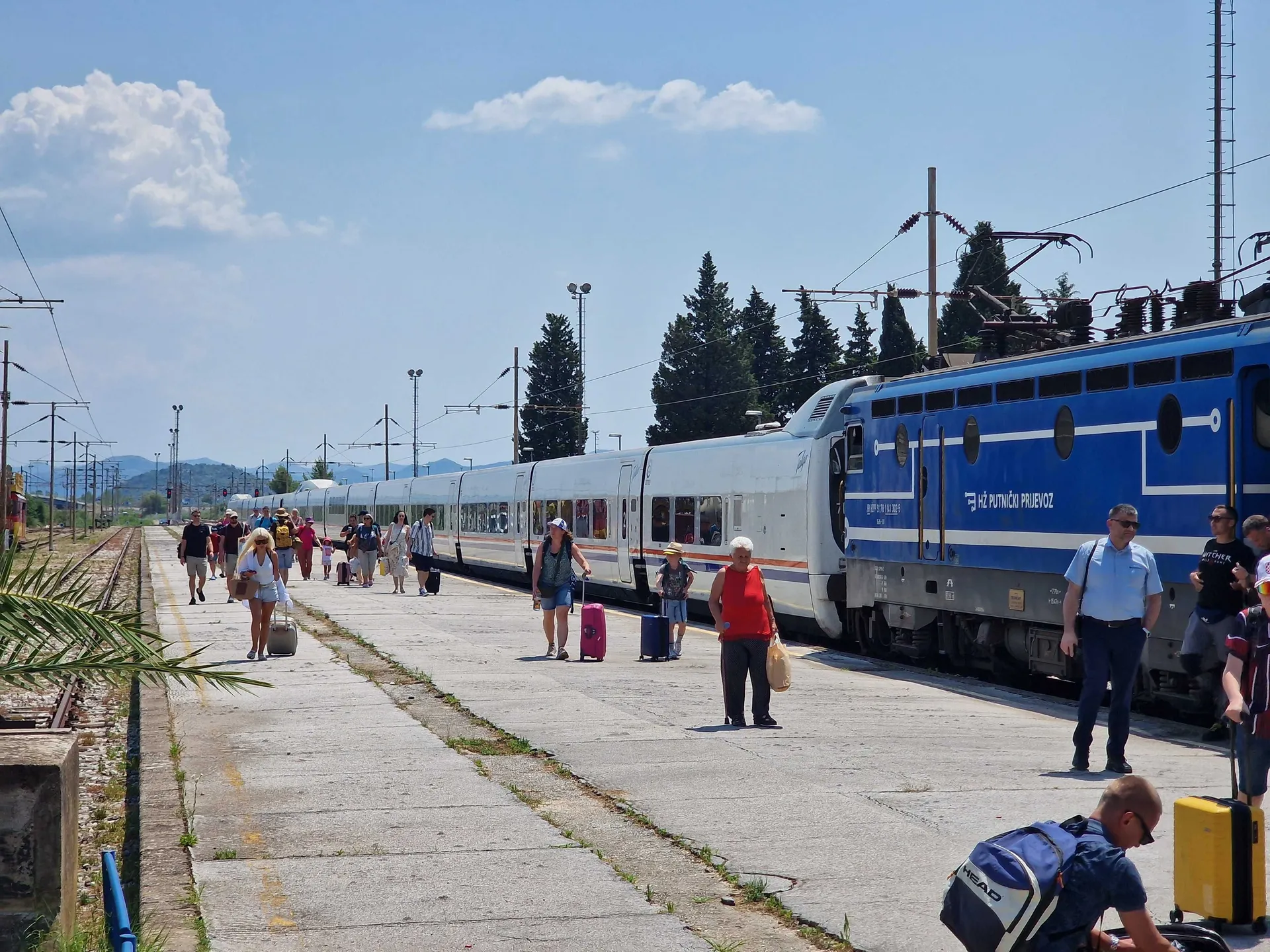 Sezonska linija Sarajevo – Ploče krenula