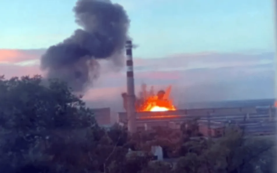 (VIDEO) Ukrajinci izvršili žestok napad, moćna raketa razorila vojnu fabriku u Volgogradu