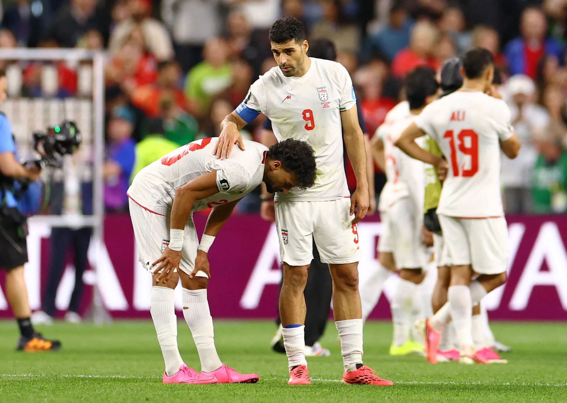 Iran bez poraza napušta Mundijal, sudijska nadoknada dva puta kobna za Irance 