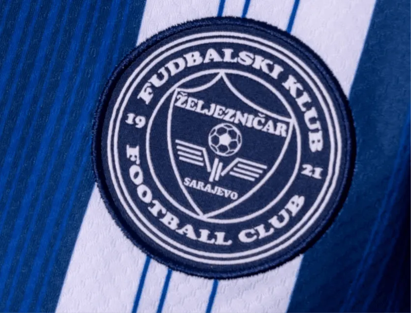 (FOTO) Željezničar predstavio prelijepe nove personalizirane dresove, evo kako izgledaju