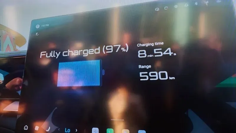 BYD FLASH Charging