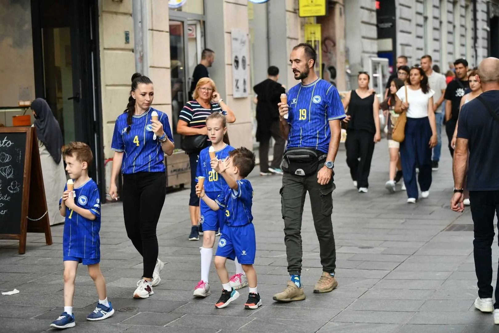 Navijačka groznica trese Sarajevo