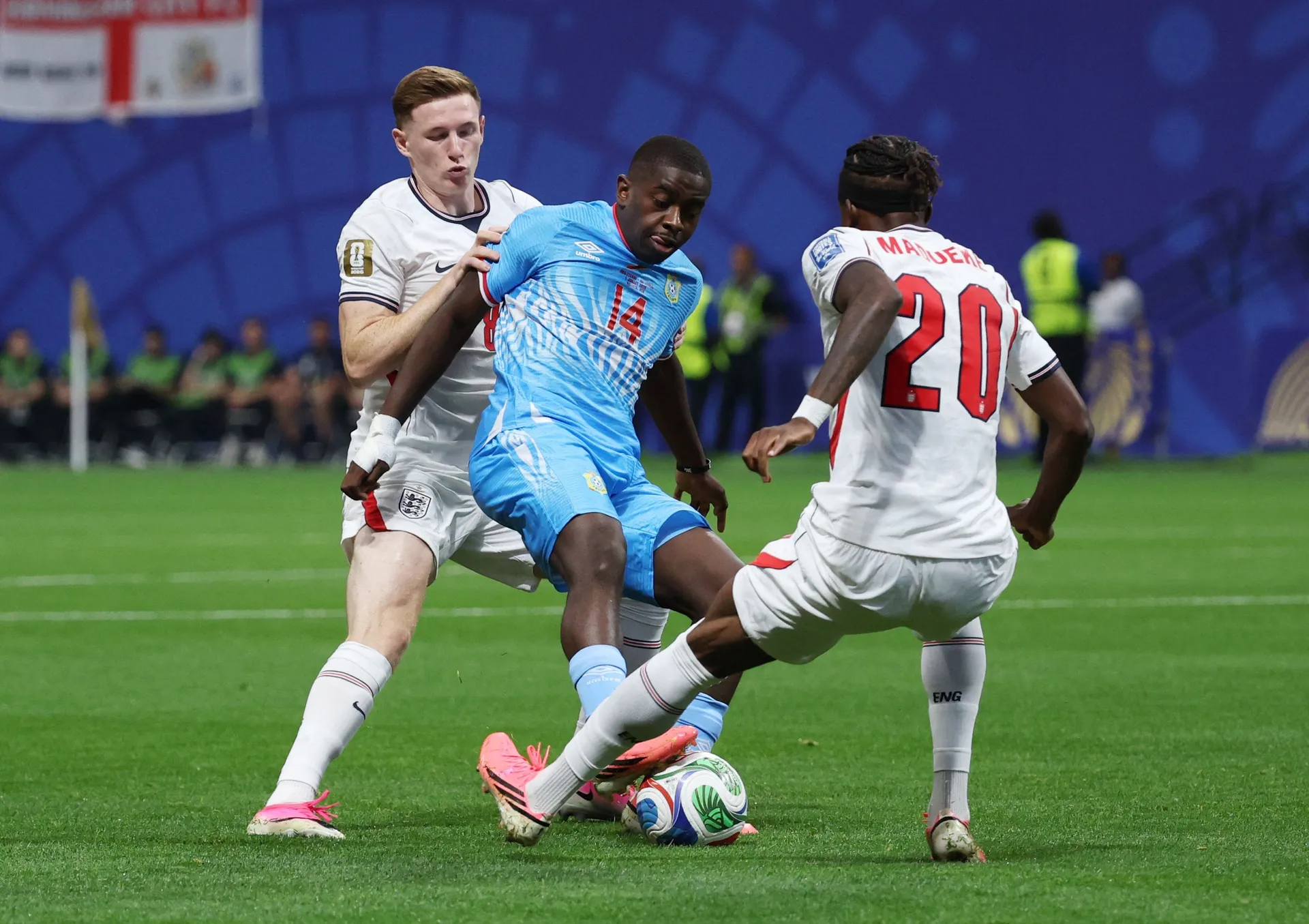 (ZVANIČNO) Puče rekord u sred Mundijala! Manchester City doveo reprezentativca Engleske