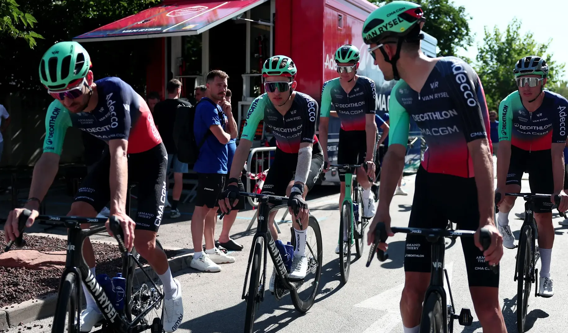 Tour de France se priprema za historijsko otkazivanje etapa zbog toplotnog vala