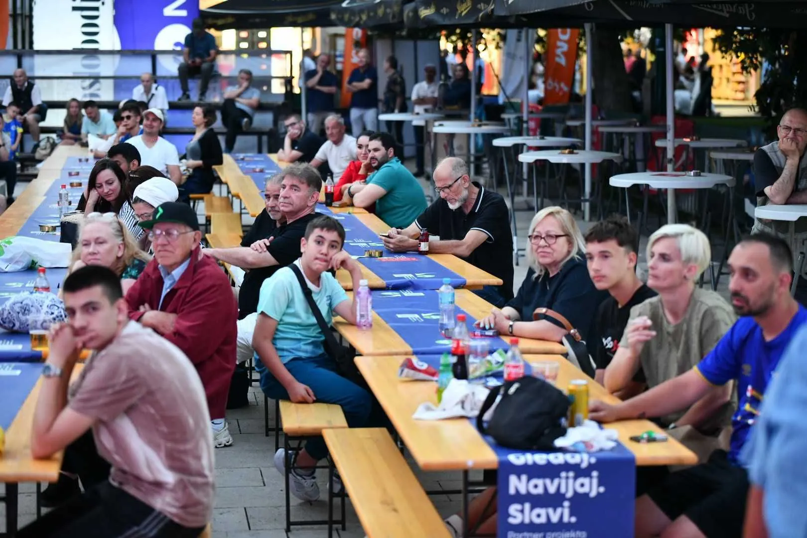 U Fan zoni "I am from Bosnia" prati se duel između Australije i Egipta