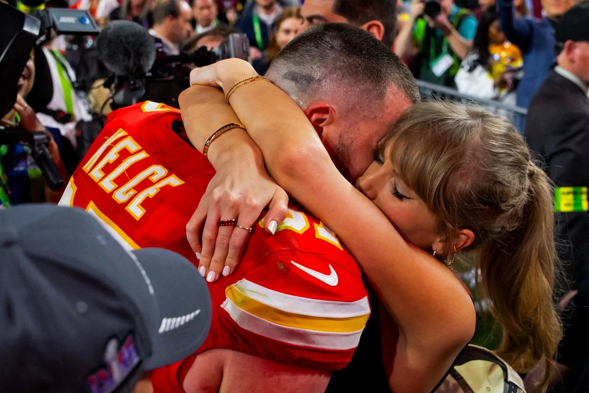 Vjenčali se Taylor Swift i Travis Kelce, na vjenčanje pozvali više od 1.000 gostiju