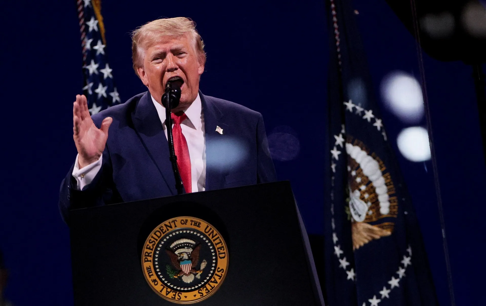 Trump na Dan nezavisnosti SAD-a komunizam uporedio s rakom: Treba ga sasjeći u korijenu