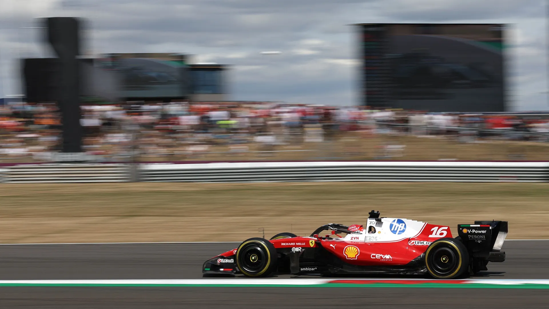 Slavlje Ferrarija, Charles Leclerc osvojio Veliku nagradu Velike Britanije