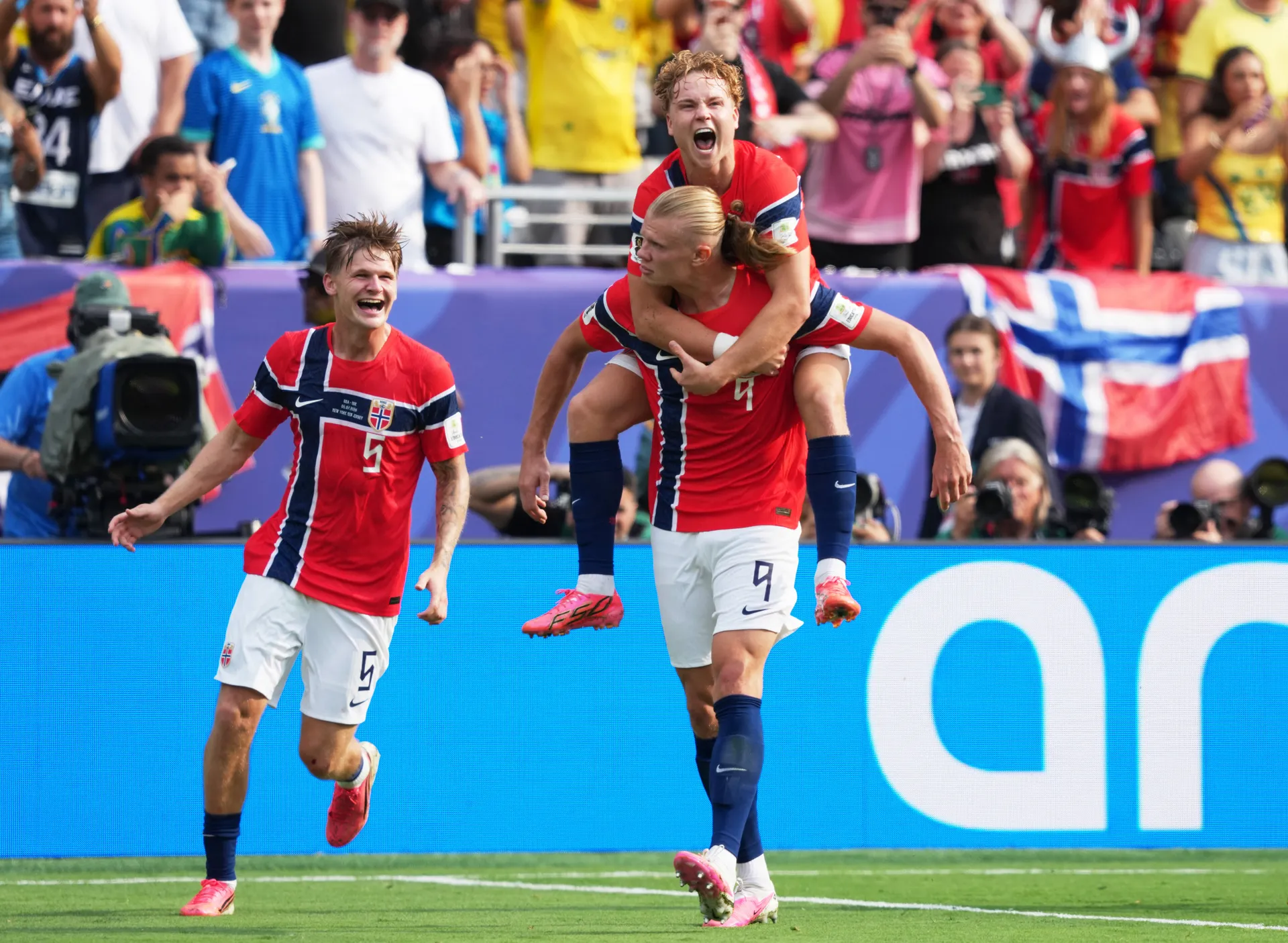  (VIDEO) Fantastični Haaland sa dva pogotka poslao Brazil kući