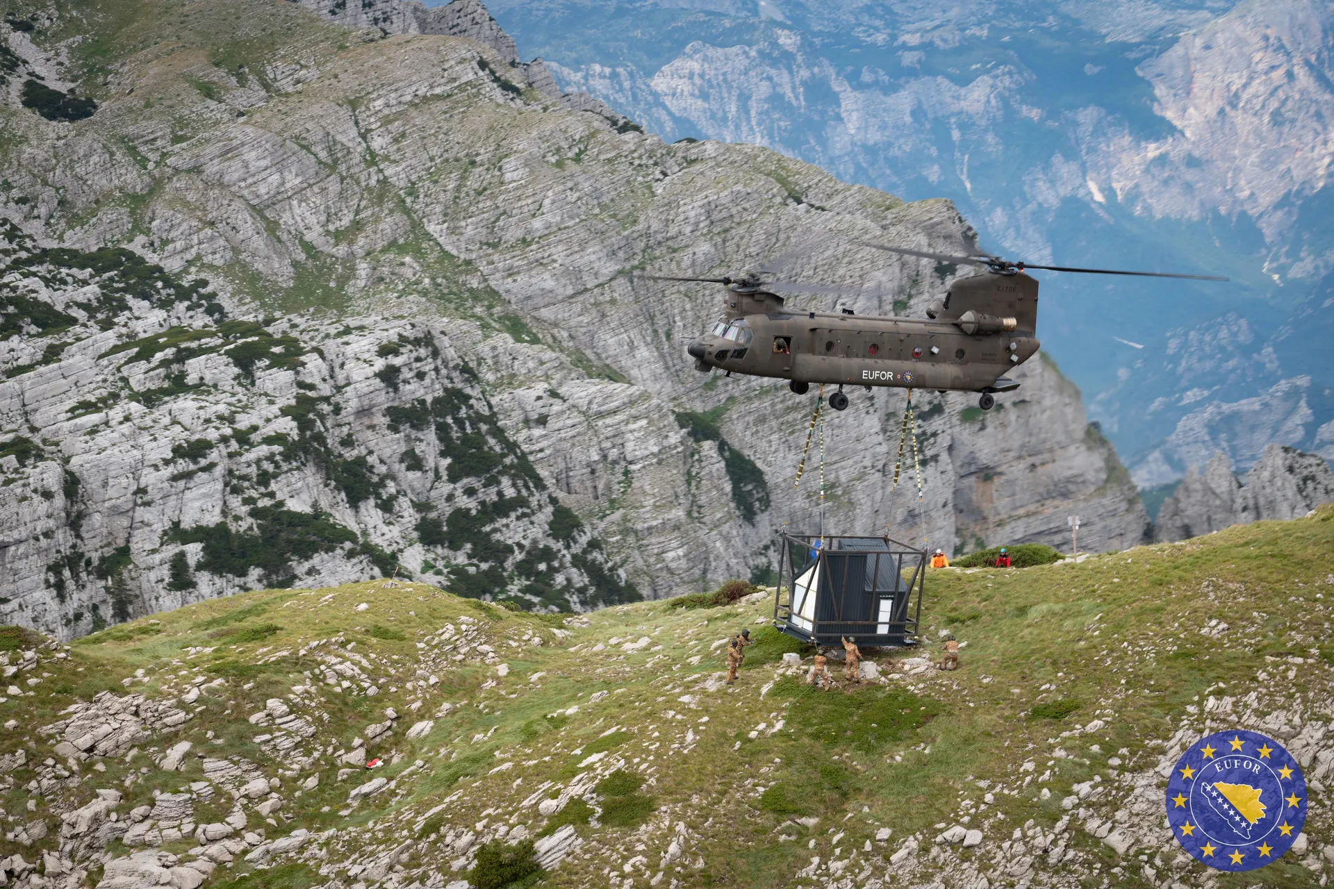 EUFOR, CH-47 Chinook