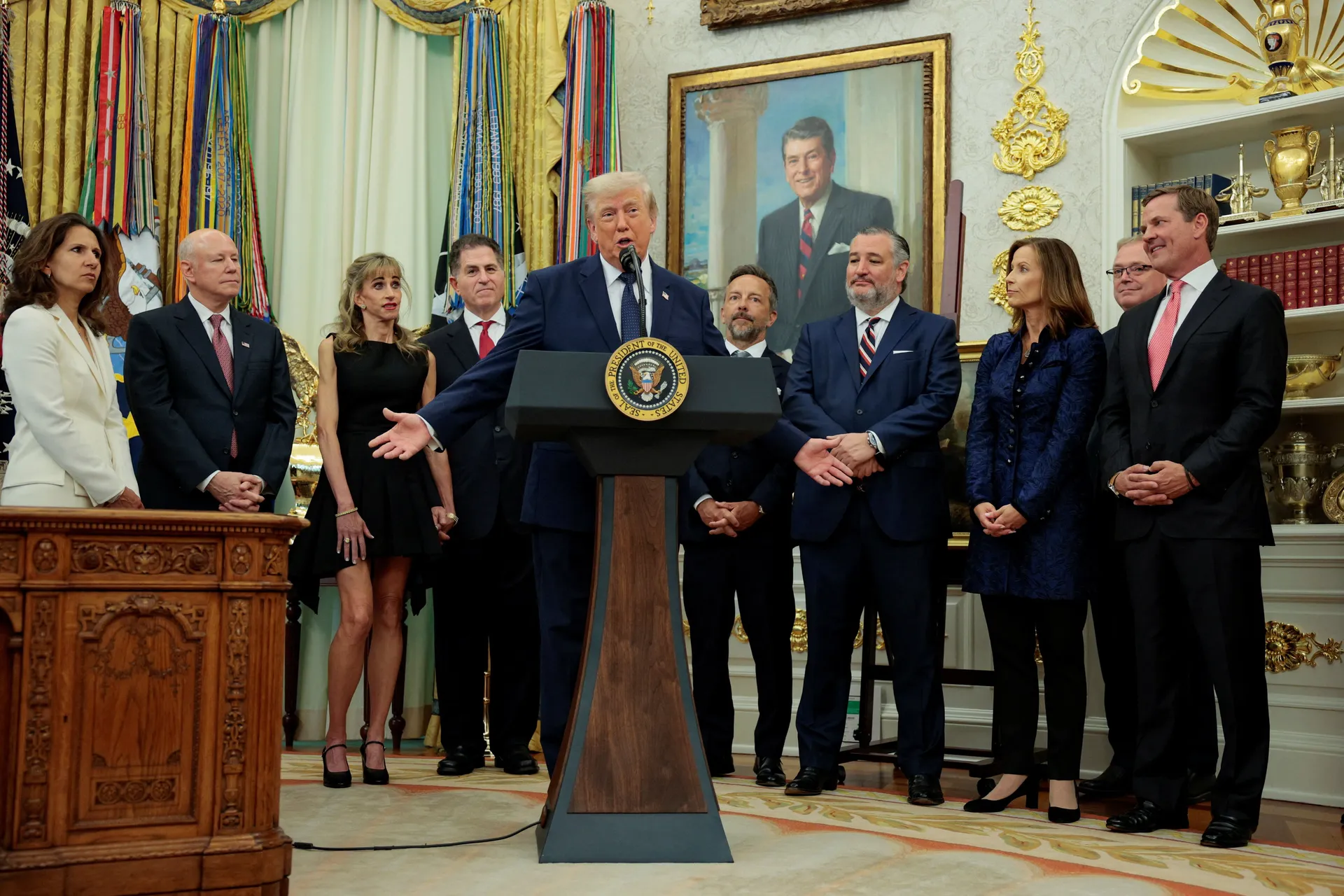 Političar zahvalio Trumpu na ukidanju crvenog kartona, pogledajte reakciju predsjednika