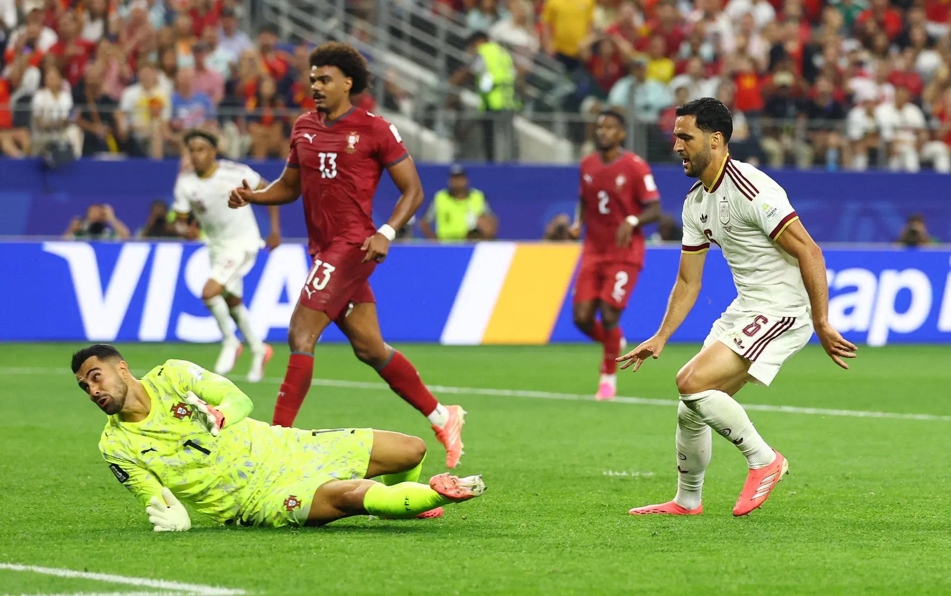 Merino u nadoknadi srušio Portugal i odveo Španiju u četvrtfinale