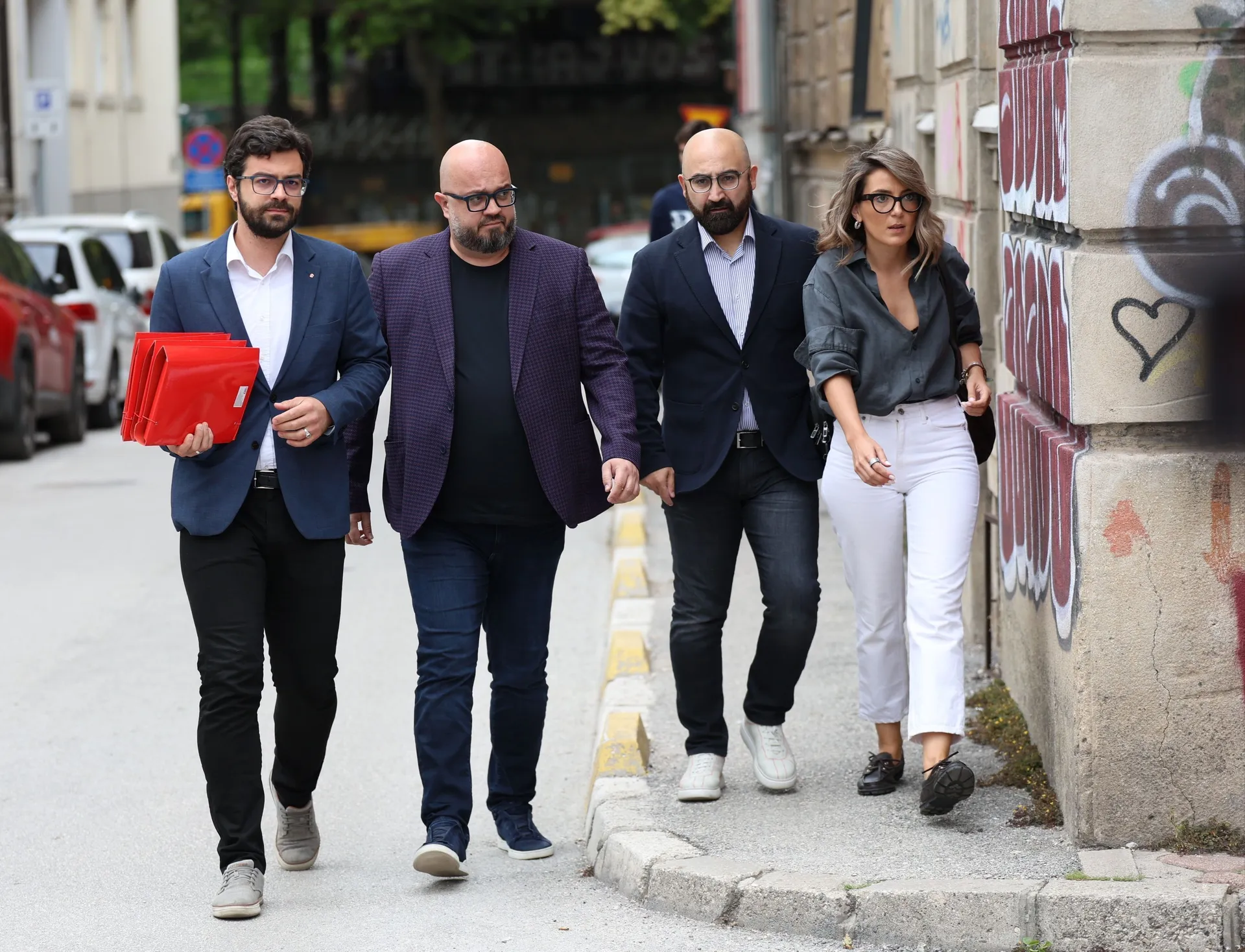 Političke stranke predaju svoje liste za izbore