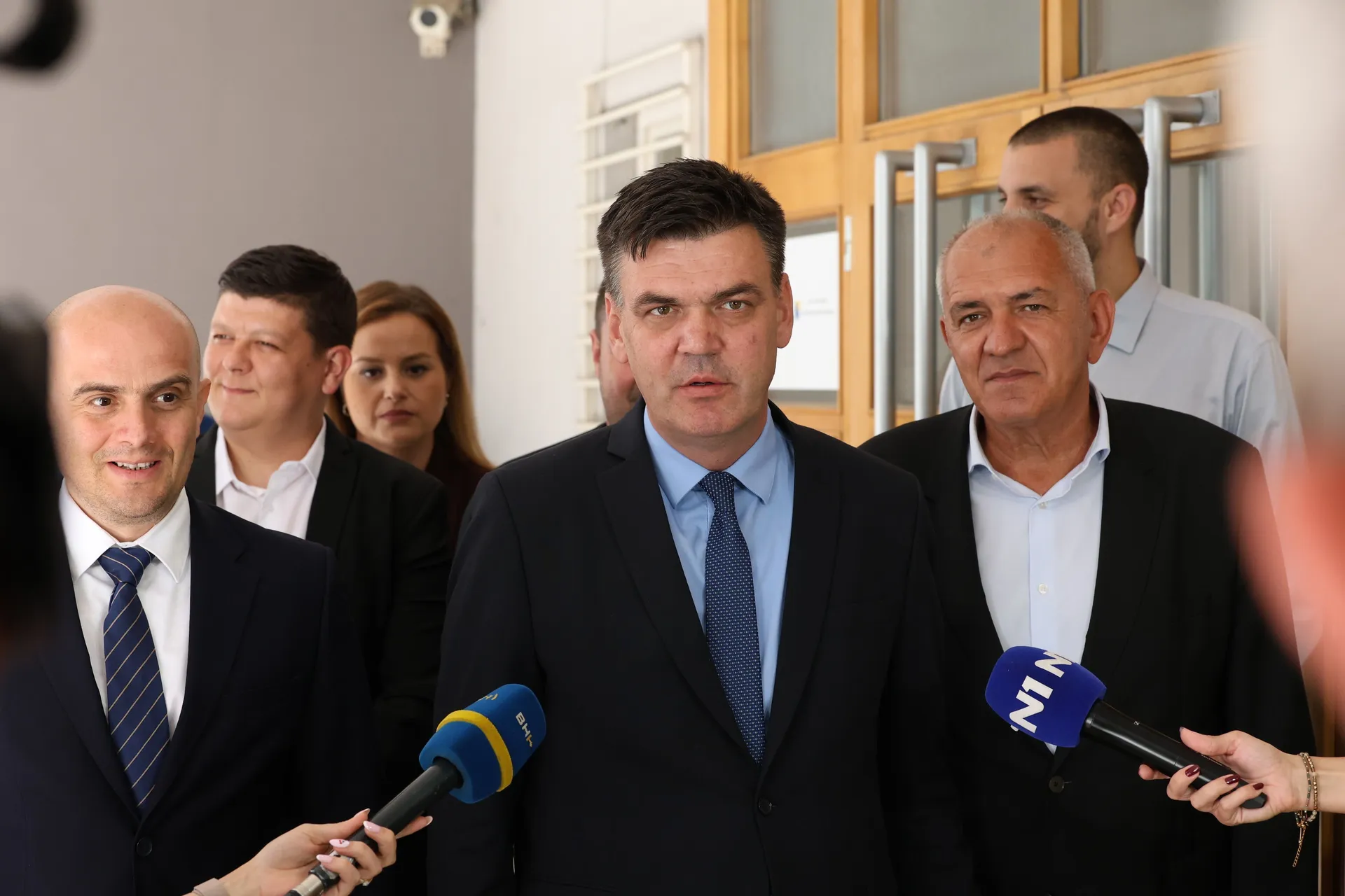 Počinje trka za vlast u BiH: U igri 75 stranaka, 29 koalicija i četiri nezavisna kandidata