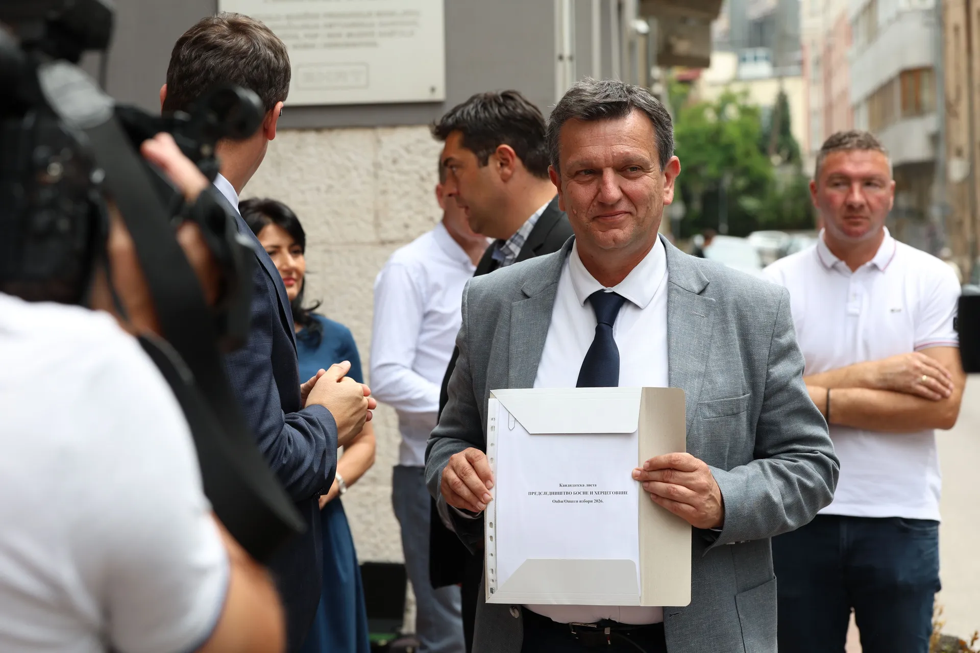 Političke stranke predaju svoje liste za izbore