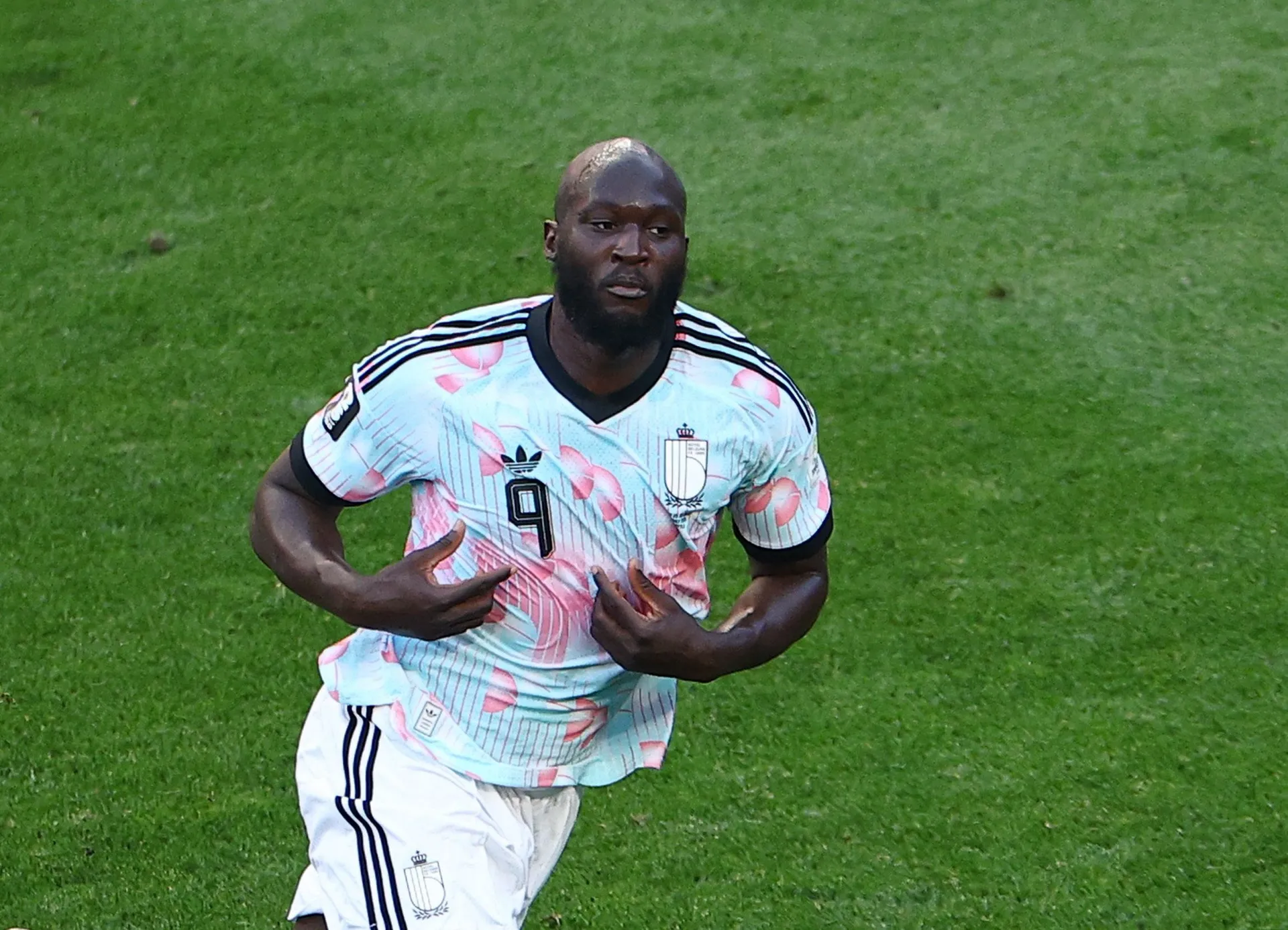 Lukaku je gol proslavio sa Onaninim dresom u rukama, stiglo objašnjenje dirljivog gesta