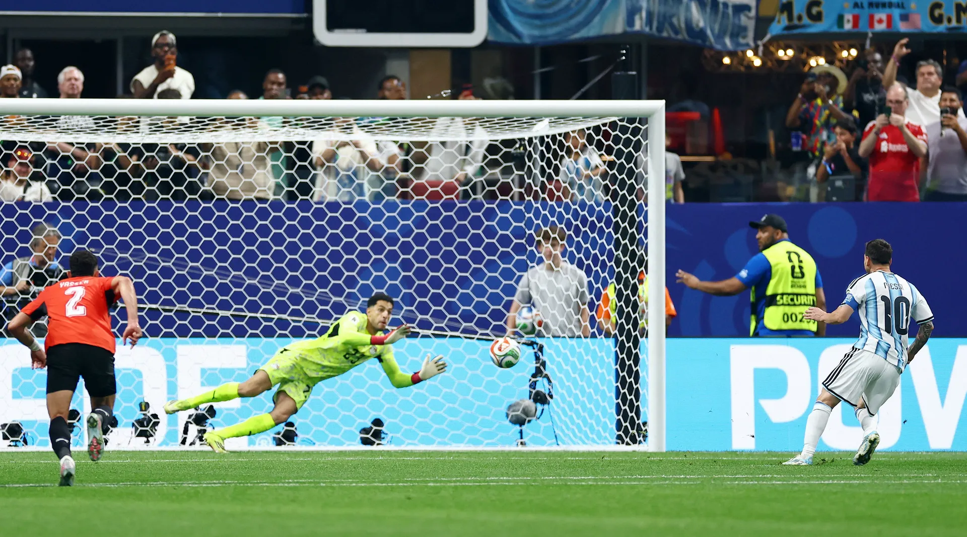 (VIDEO) Pogledajte kakav penal je dosuđen za Argentinu, Messi ga nije iskoristio